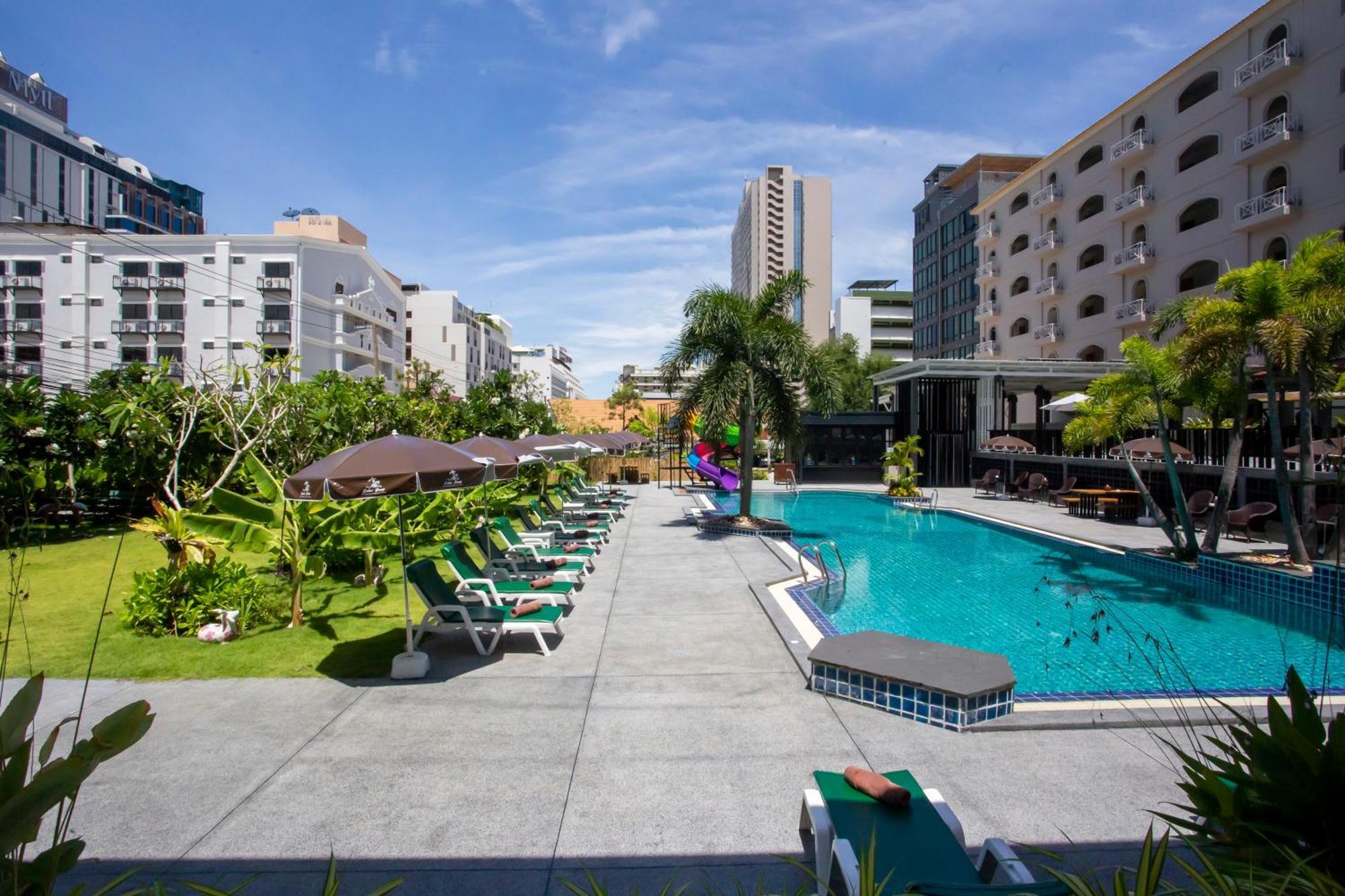 Sabai Inn Pattaya Ngoại thất bức ảnh