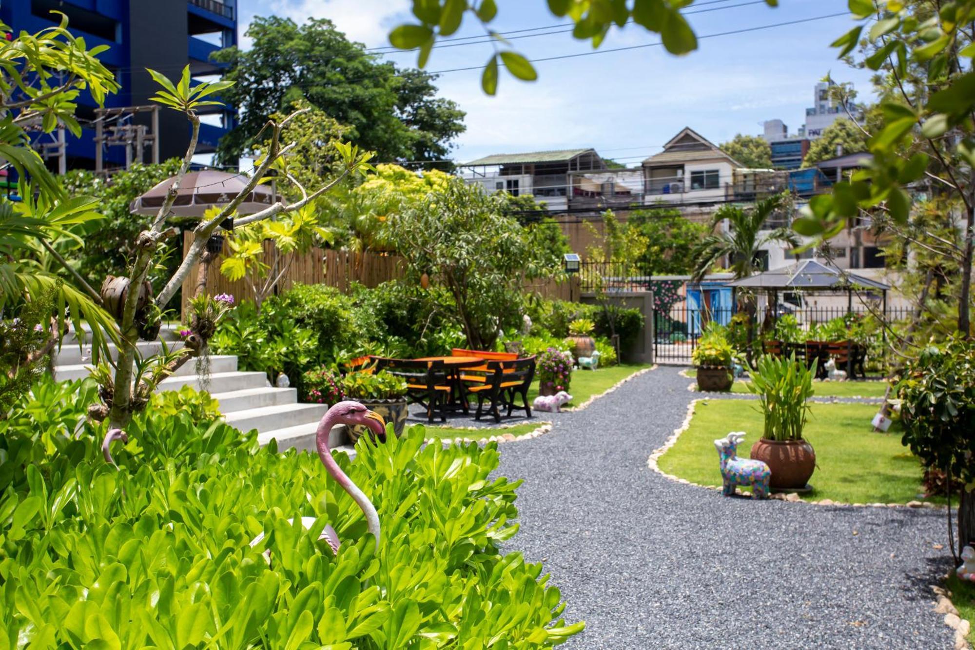 Sabai Inn Pattaya Ngoại thất bức ảnh
