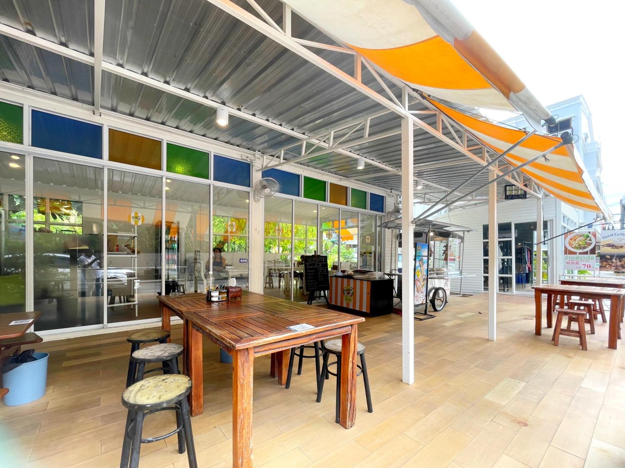 Sabai Inn Pattaya Ngoại thất bức ảnh